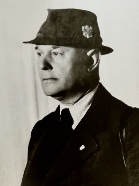 1946–1948: Dr. Karl Lang (L, Gr, D, G)